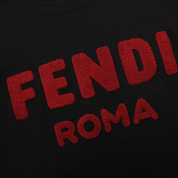 フェンディ 偽物 ロゴ エンブロイダリー クルーネックTシャツ fek26979